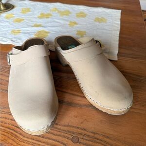 MIA Natural Leather Clogs